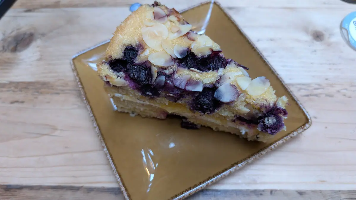 Daisy's Tea Room – cake shop in Dawlish town centre